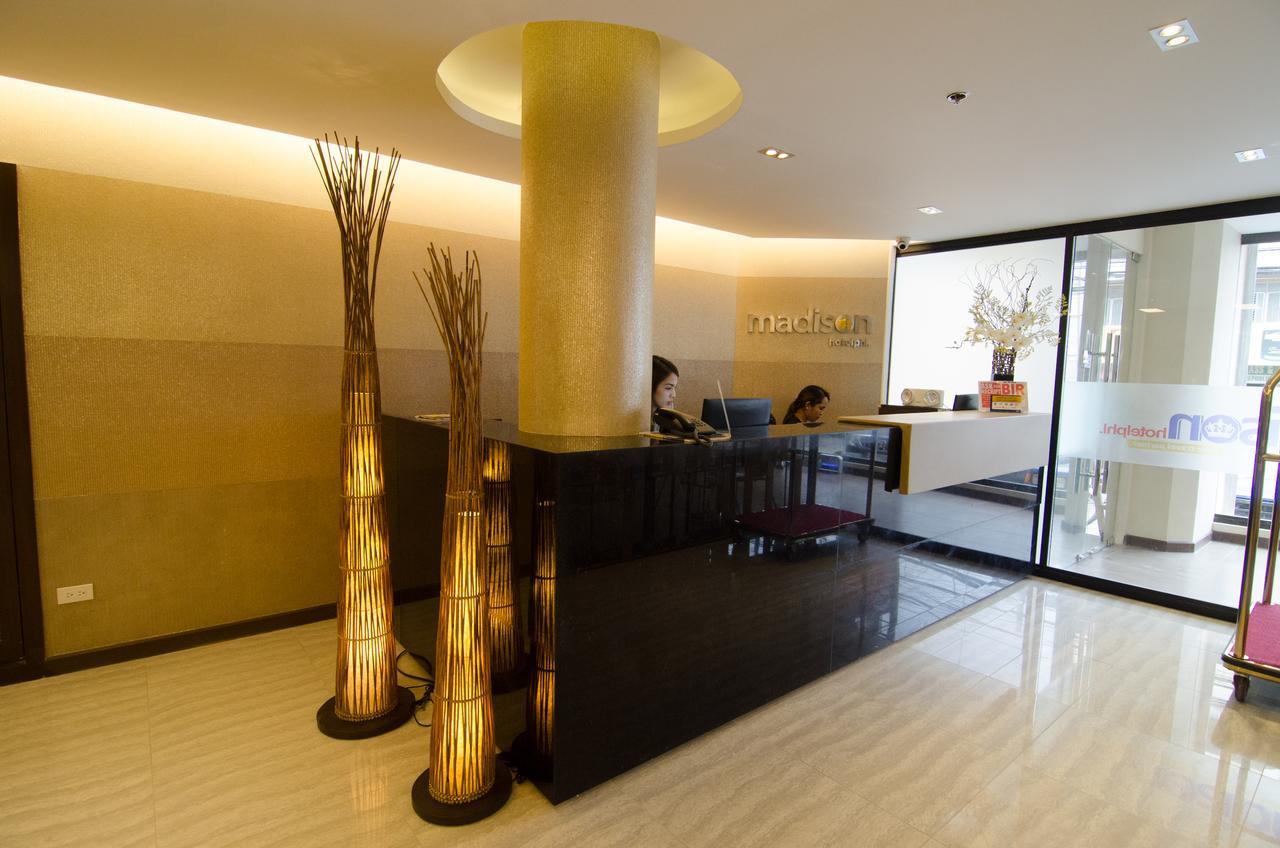Madison Hotel Phl ايلويلو المظهر الخارجي الصورة